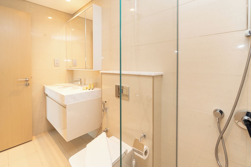 PVH - Elevated 1BR - Burj Royale