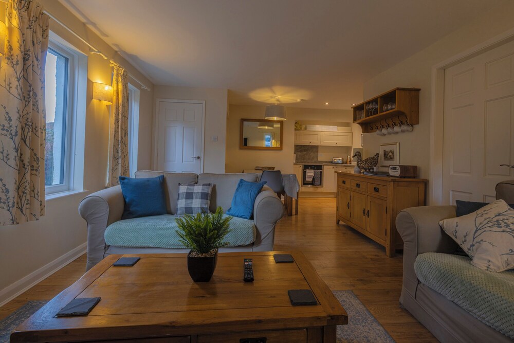 Holly Cottage