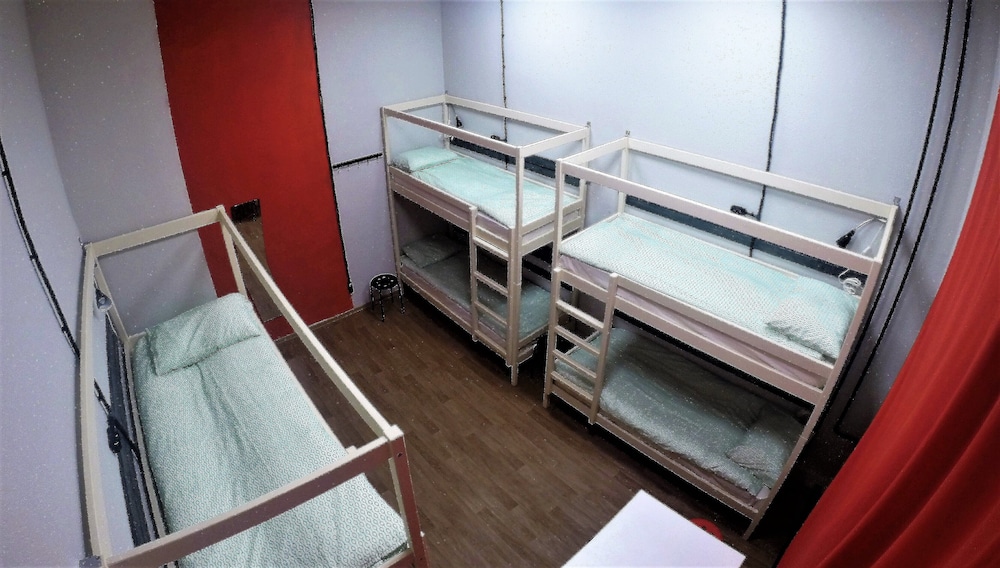 Good Night rooms & hostel view 5