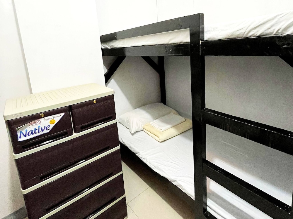 Transient House In Baguio Unit 204