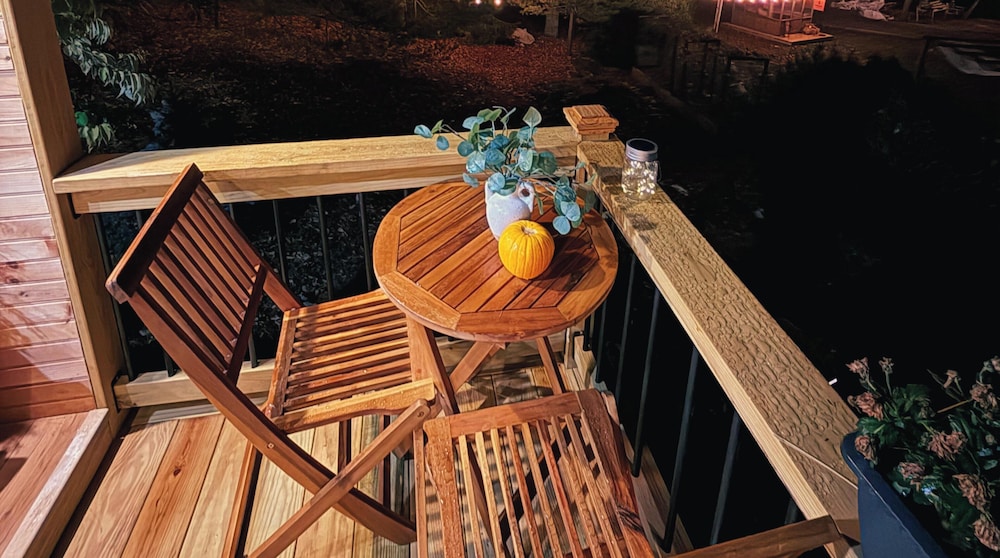 Forava Cabins - Tiny Cabin in the Woods