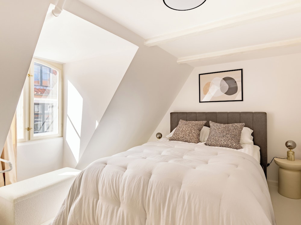 Sanders Admiral - Cosy 1-bdr Apt