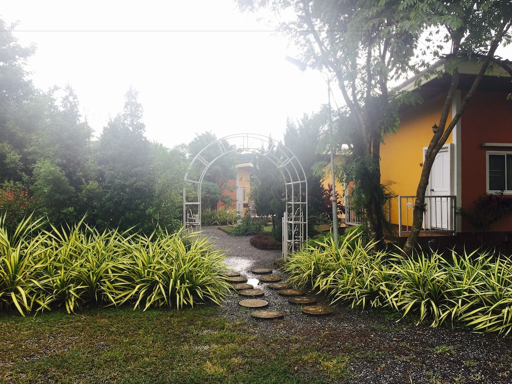 The Creek Villa