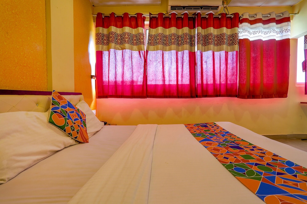 FabHotel Dream Inn I