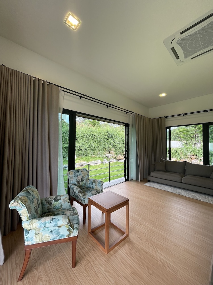 Monlada Khaoyai