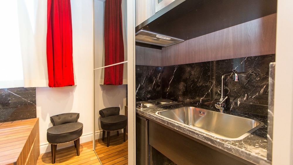 Rental In Rome Pinciana Deluxe