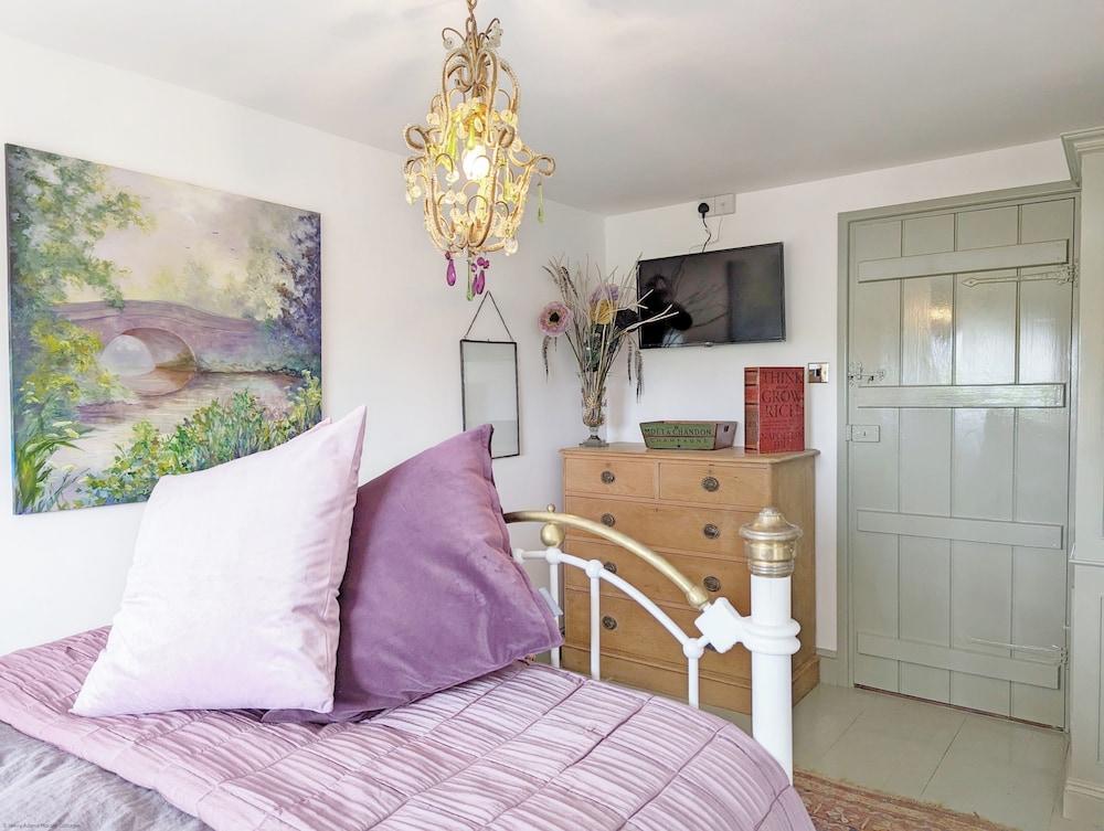 Unique Stay for Large Groups - Please Enquire!