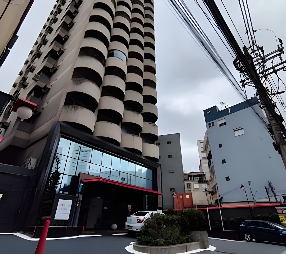 APARTAMENTO BELO LAR LIBERDADE SP