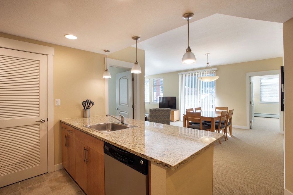 Winter Park CO Resort Lodging - Fraser Crossing/Founders Pointe