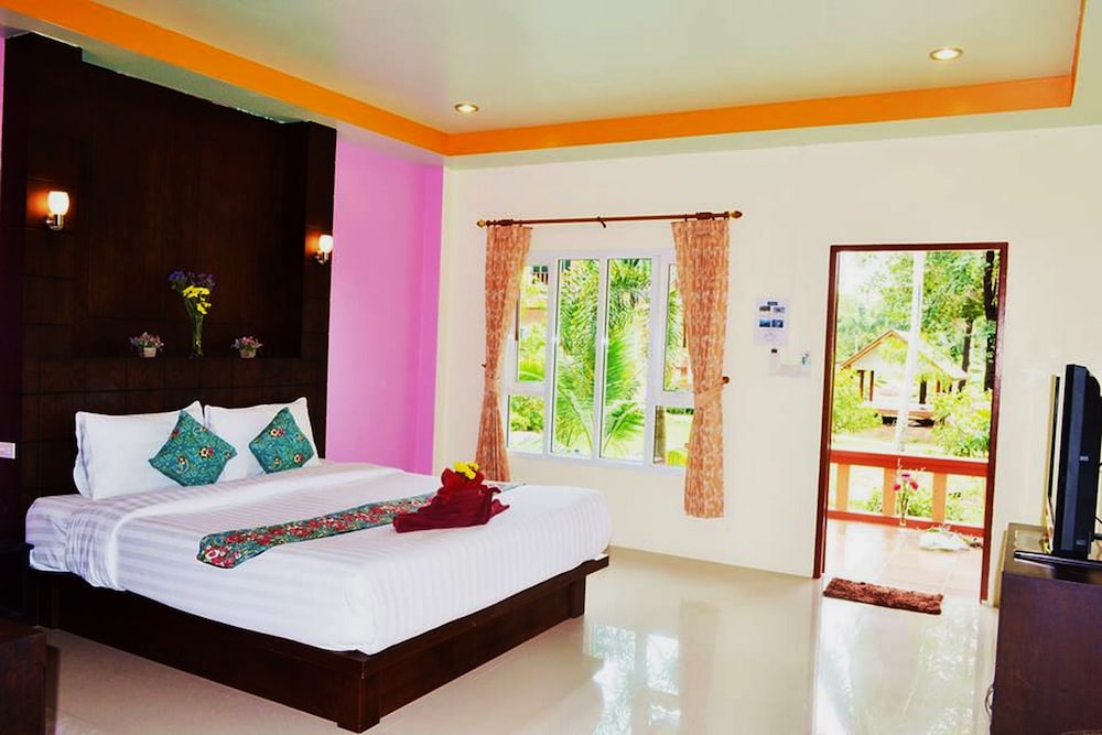 Peaceful Resort Koh Lanta