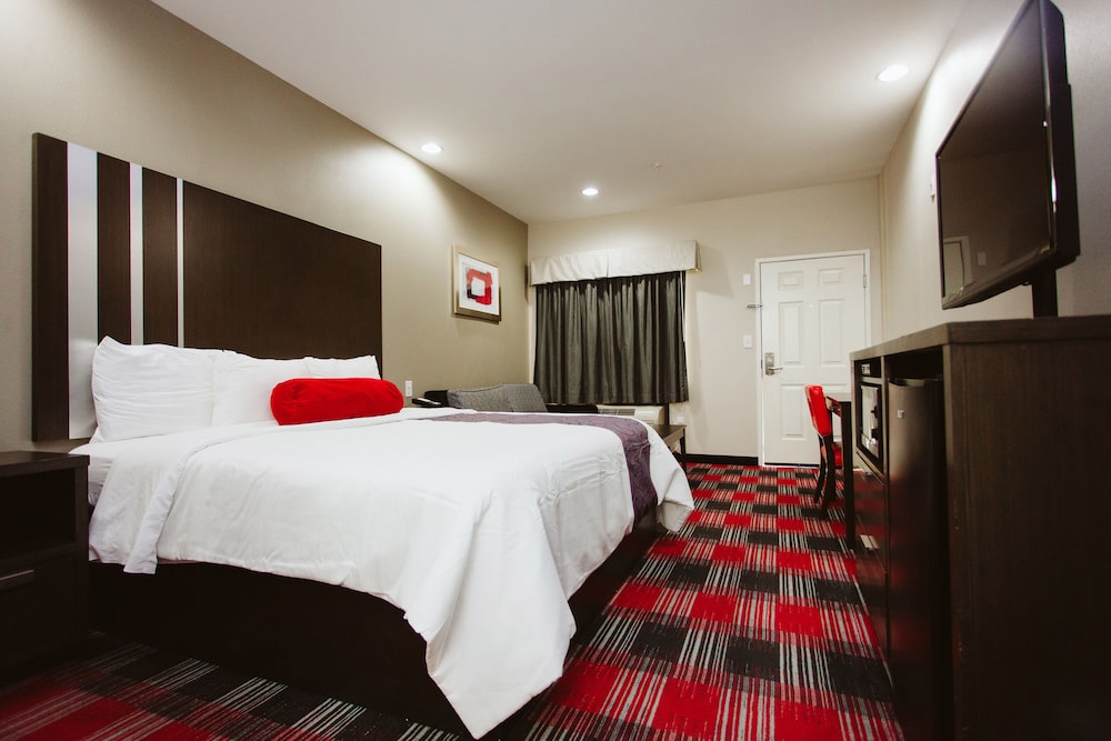 Americas Best Value Inn and Suites IAH Airport North - Property Image 27