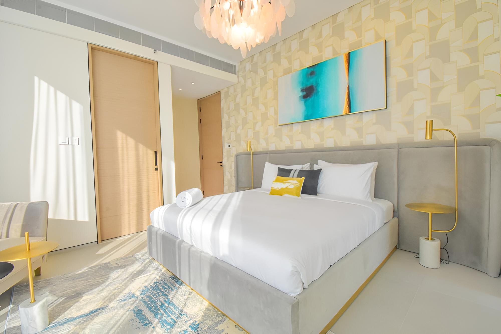 Private Beach Address JBR