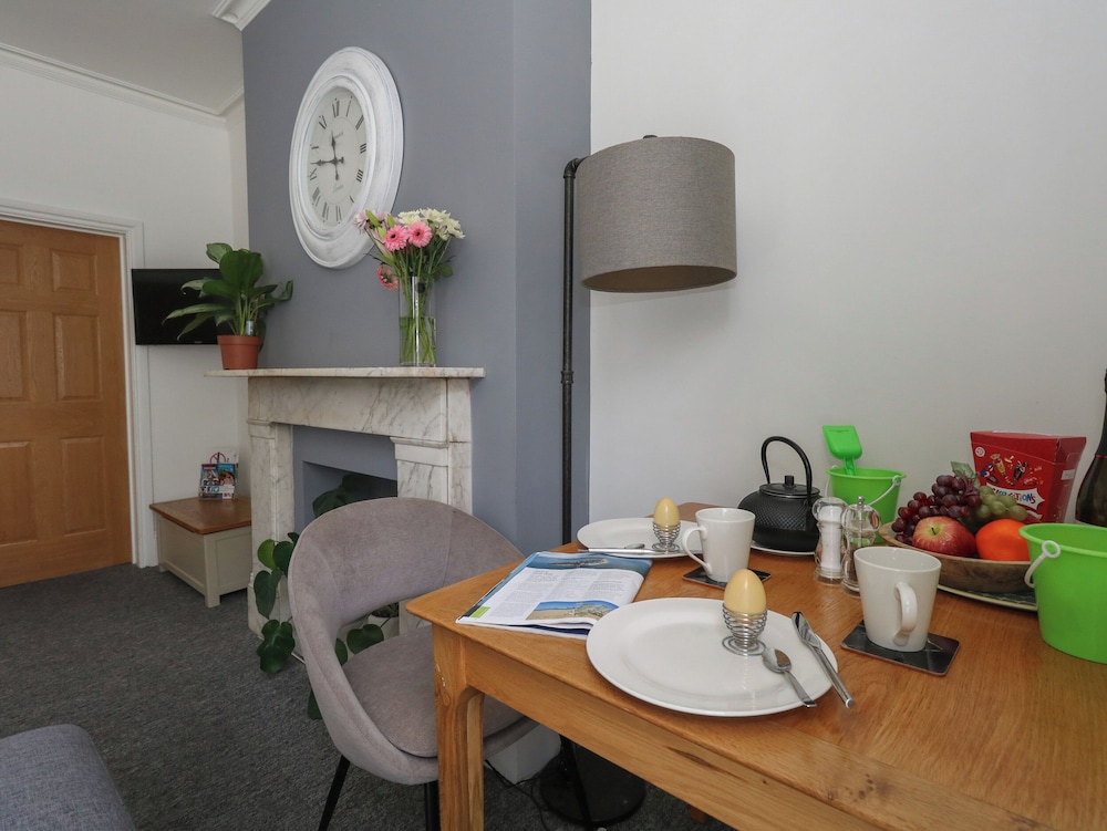 Flat 2 - Studland