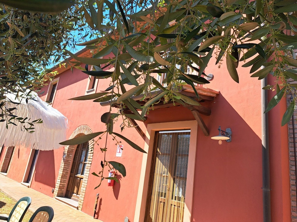 Apartment in Bolgheri Near Tuscan Beaches view 4