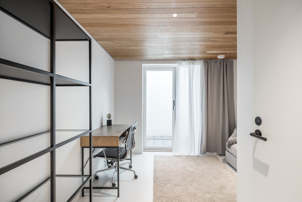 Scandinavian Townhouse with sauna view 5