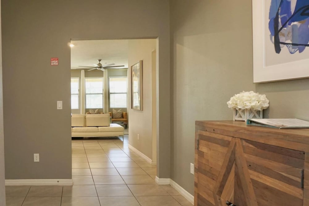 3kingbeds Spa Gameroom Solterra
