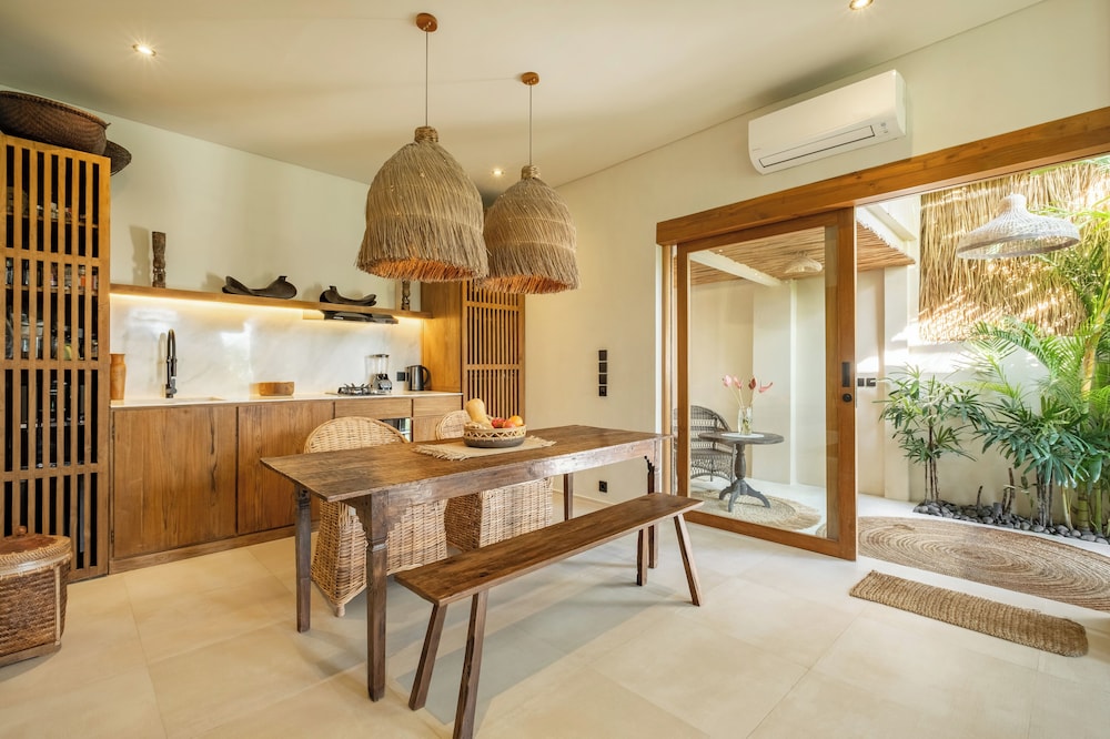 Rice Field Villa with Rooftop Jacuzzi 3