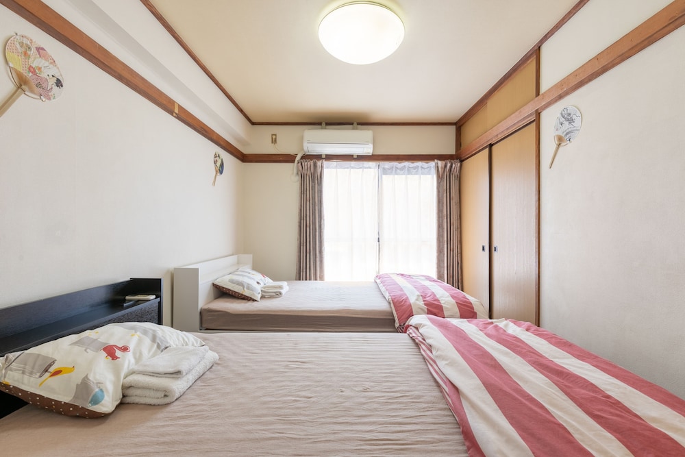 Otsuka Station Apartment Hotel