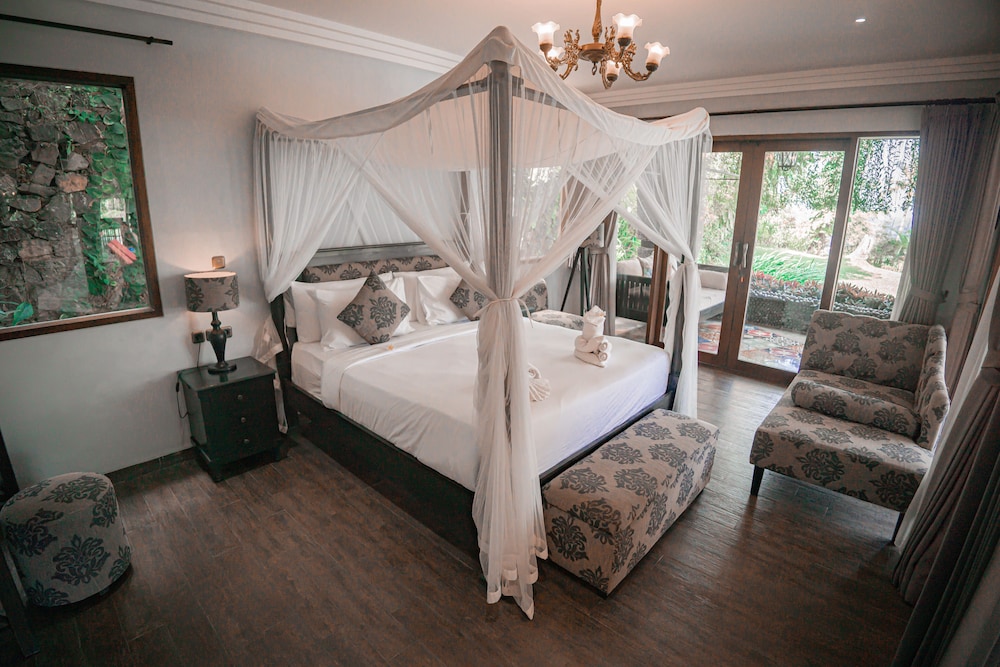 Villa Delmara At Balian Beach