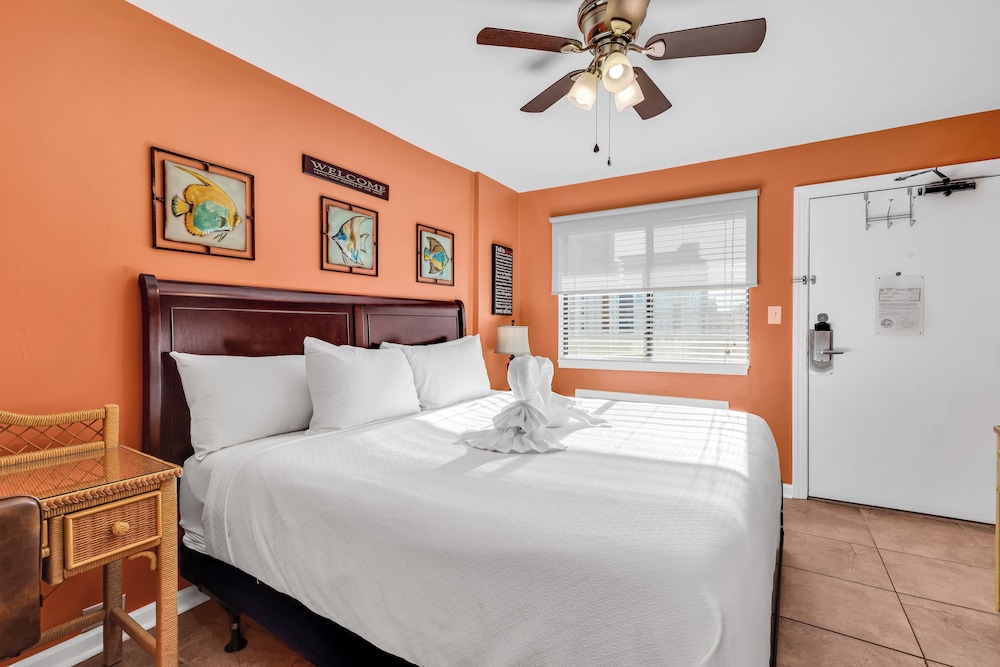 Bluewater Resort 1012