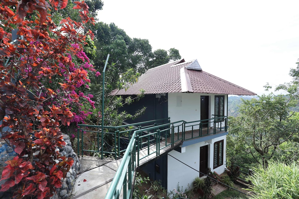 Lazo Golden Valley Resort