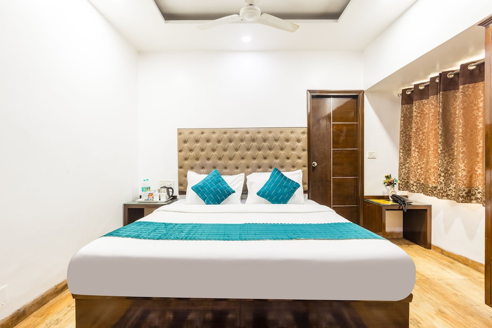 Hotel Kabeer New Delhi Railway Station