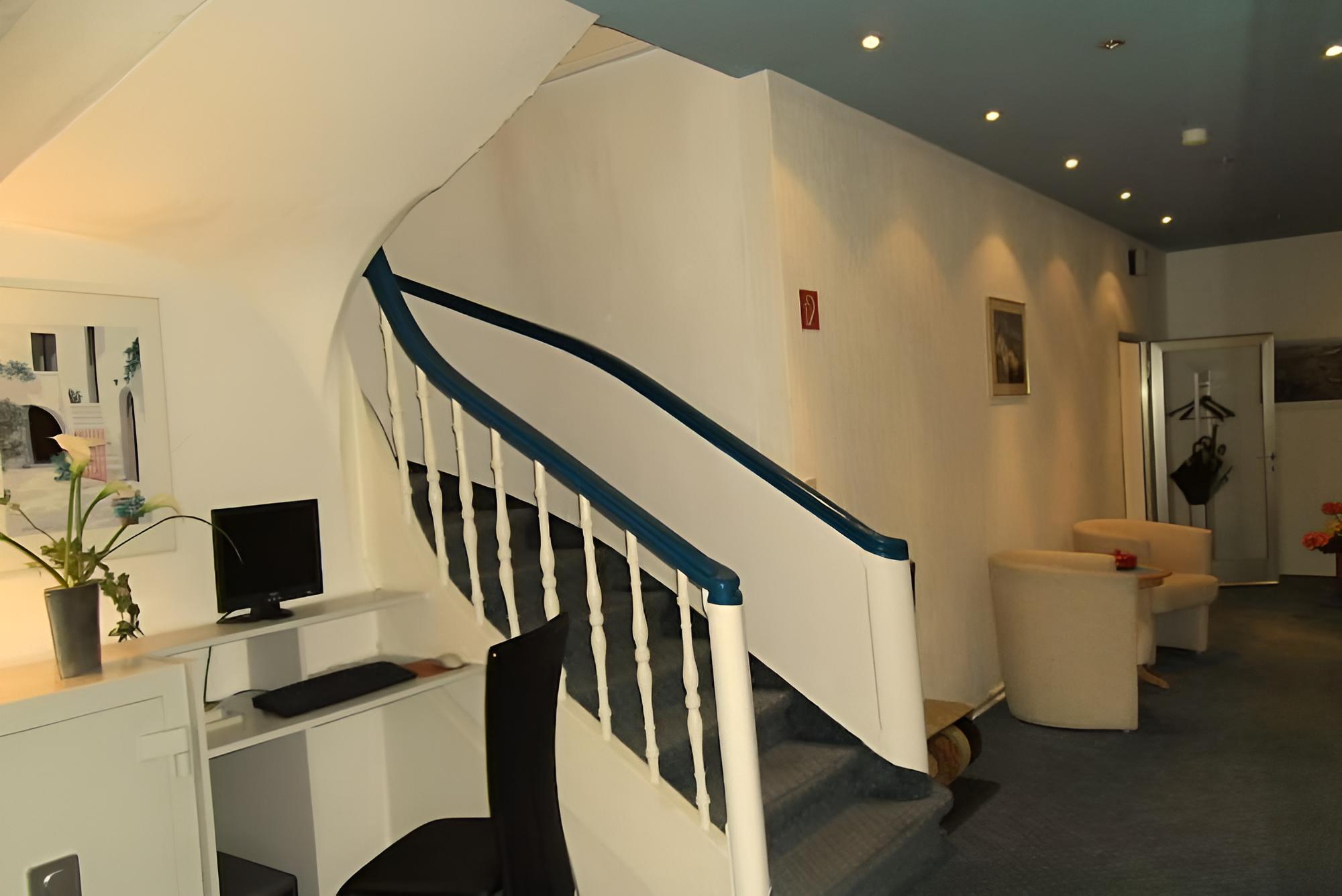 Goethe-Haus view 4