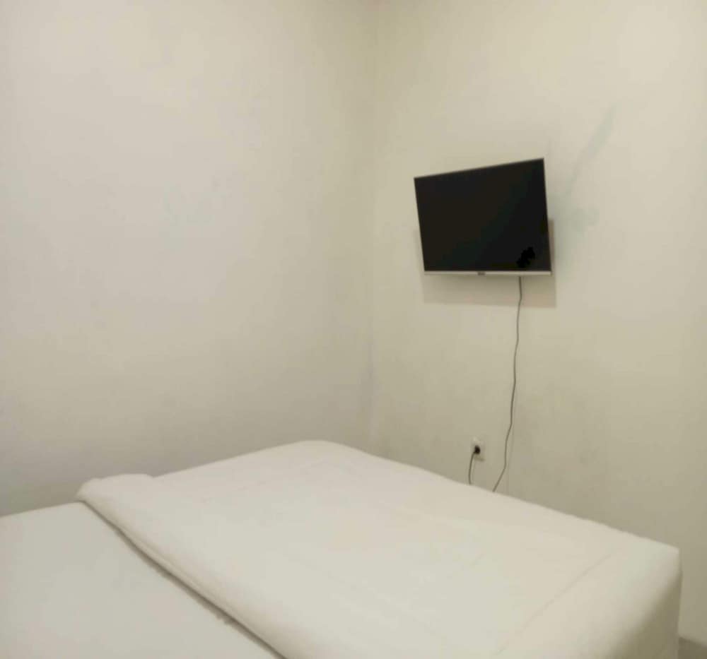 Hotel O Teluk Betung Near Water Park Lembah Hijau Formerly Kanajiwa Guesthouse 2