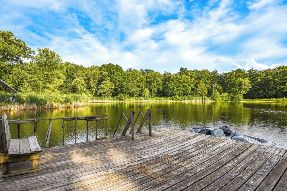 Historic Clark Cabin w/ Deck Fishing Pond Access - Property Image 1