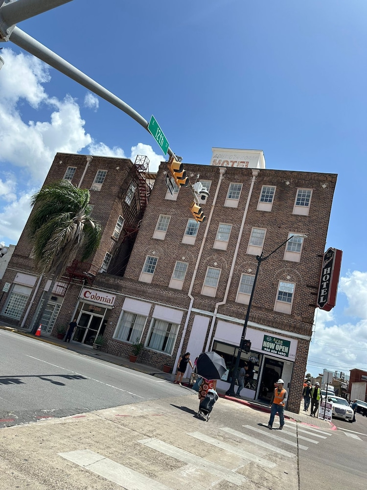 Hotel O Colonial Inn Brownsville Tx