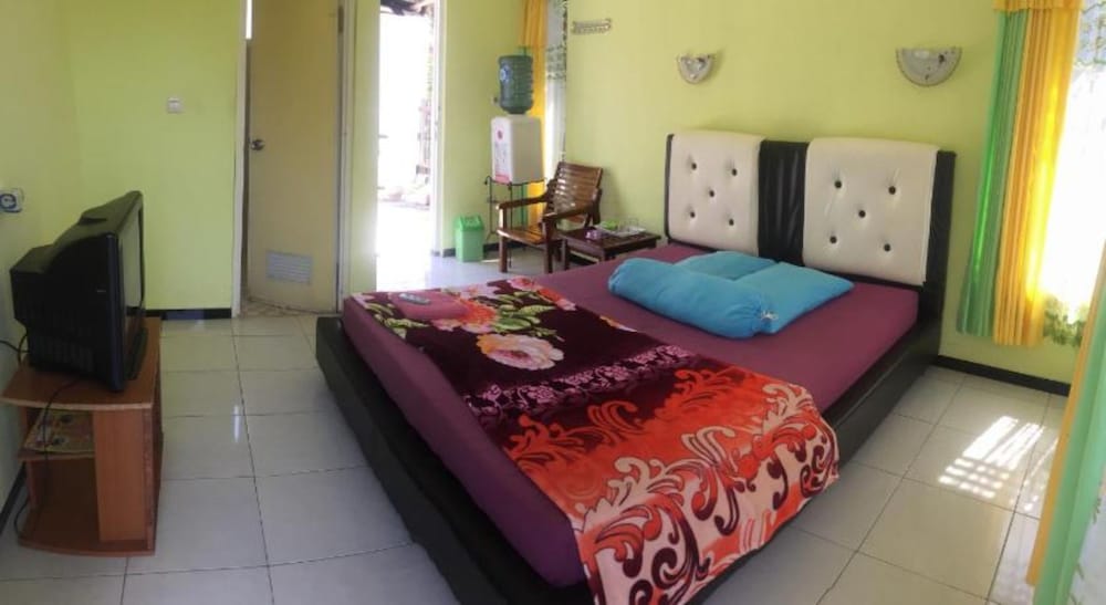 Villa Tri Langgeng view 3