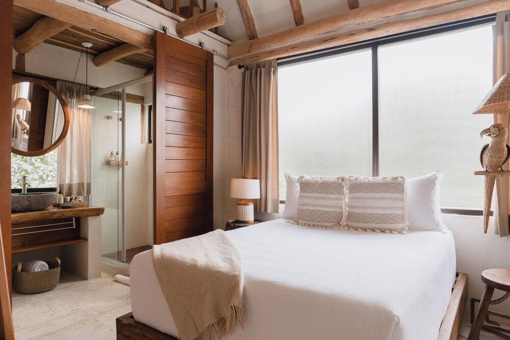 Casa Chukum 4BR by Aldea Canzul