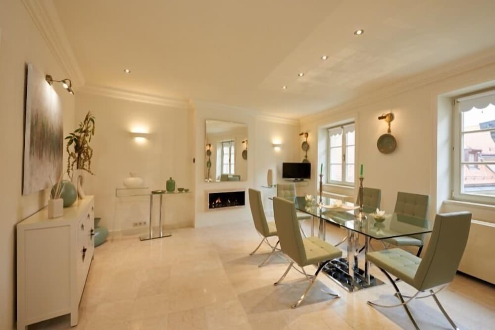 President Boutique Apartments #8 by Goodnite cz view 3