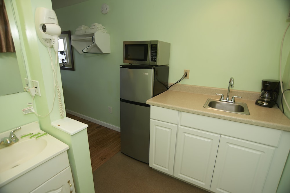 Marguerite Motel