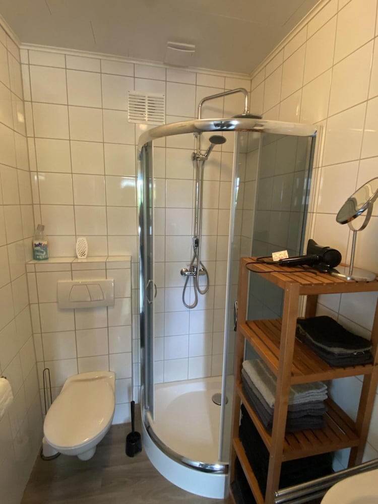 Cosy Vacation Home for 8 Persons view 4