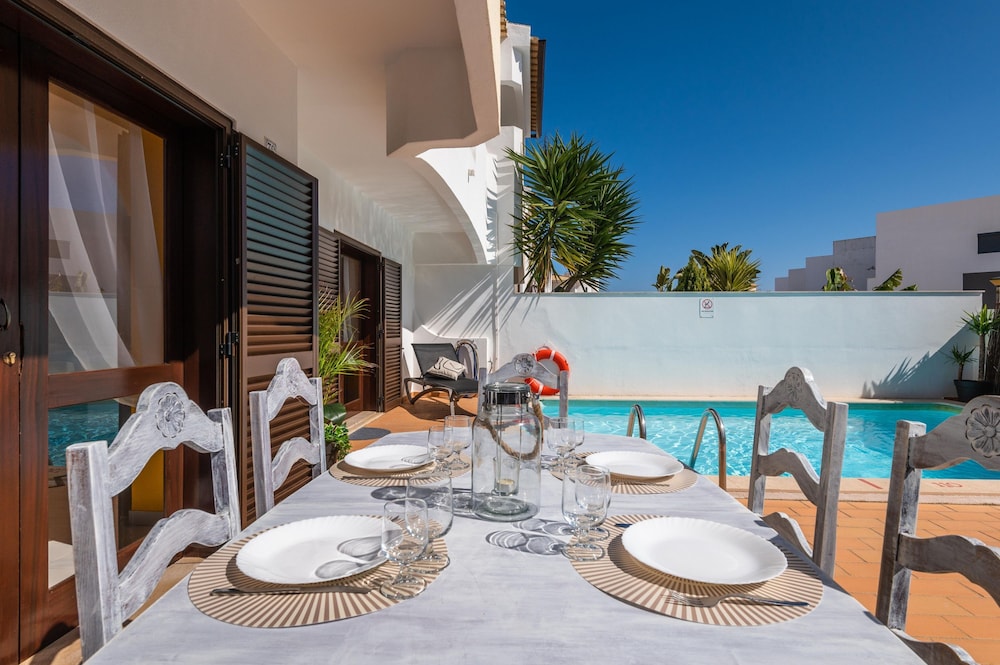 Villa Canto Ii - 500m From the Beach -private Pool