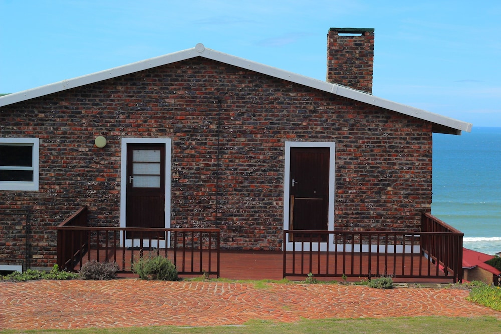 Sandpiper Guest Cottages