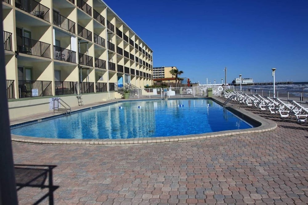 Ocean View Condo Daytona Inn view 5