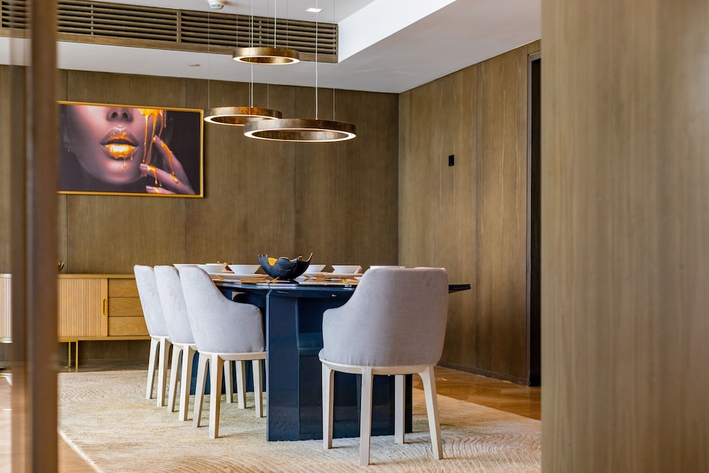 EDEN'S Homes & Villas - FIVE Residences
