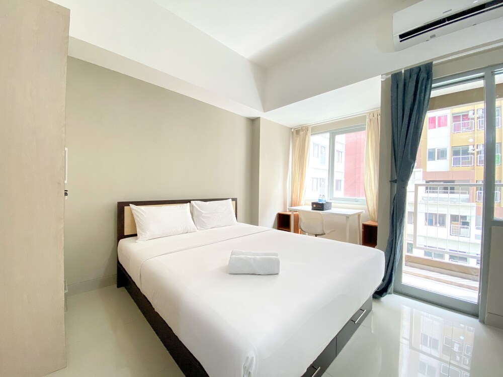Great Choice Studio Apartment LRT City Jatibening, เบคาซี - 10
