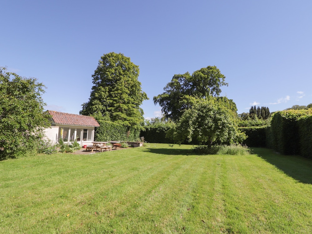 Garden Cottage