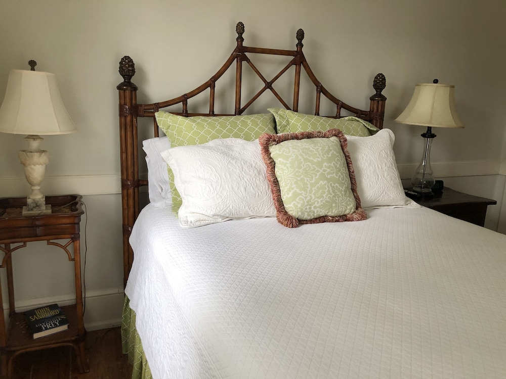 Smithfield Inn
