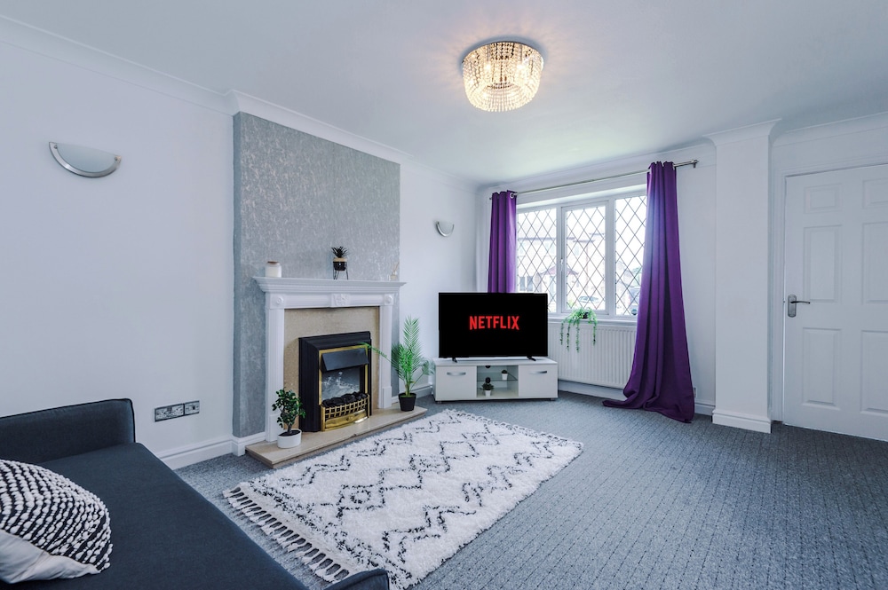 Comfortable Stay - Royd Croft