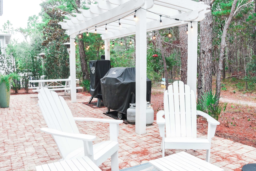 Serenity by the Sea by Avantstay Walk to Beach + Pool Access!