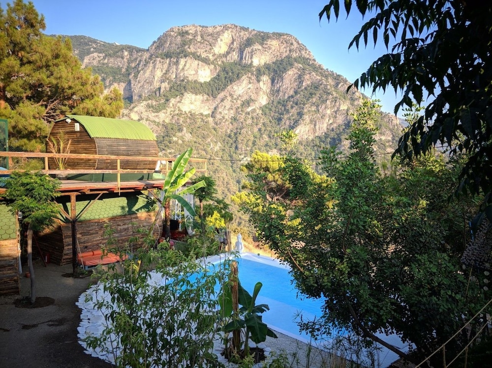 Mandala Camping - Adults Only - Image 13