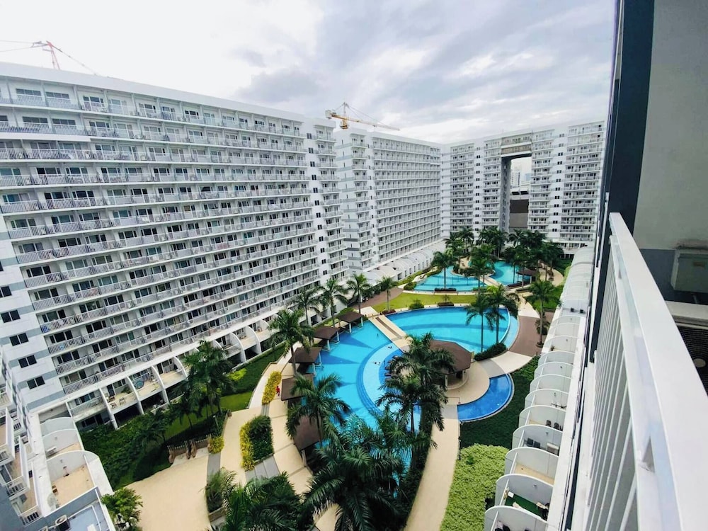 Relax in Pasay City at Shell Residences - Your Home Away From Home