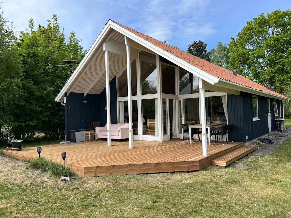 4 Star Holiday Home in Store Fuglede