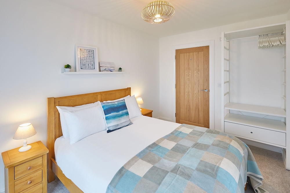 Whitley Bay Vacations - Host Stay 3 Queens Court - Property Image 12