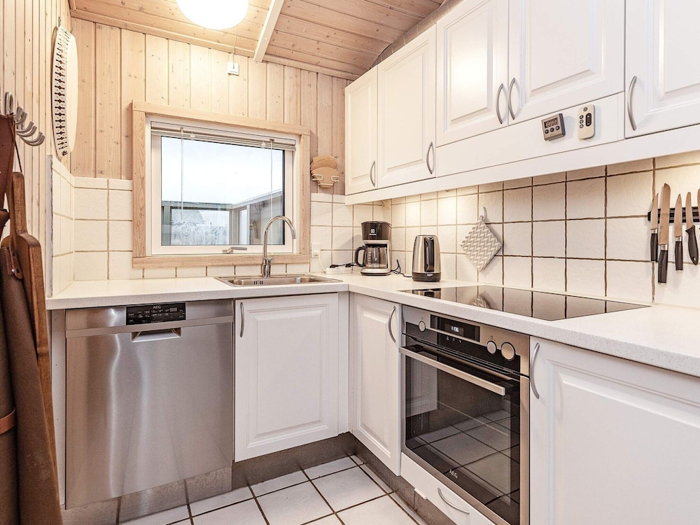 10 Person Holiday Home in Lokken view 5