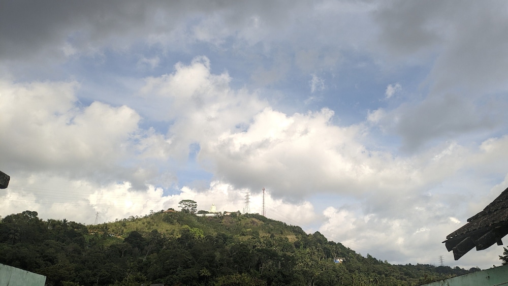 Umaya Rest Inn view 2